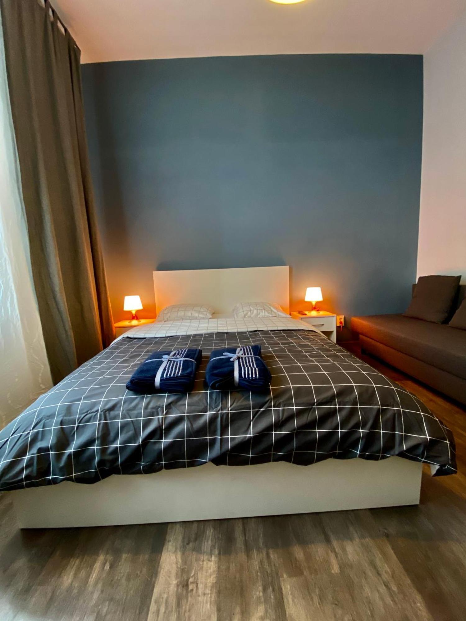 Ametyst Apartments Krakow Bagian luar foto