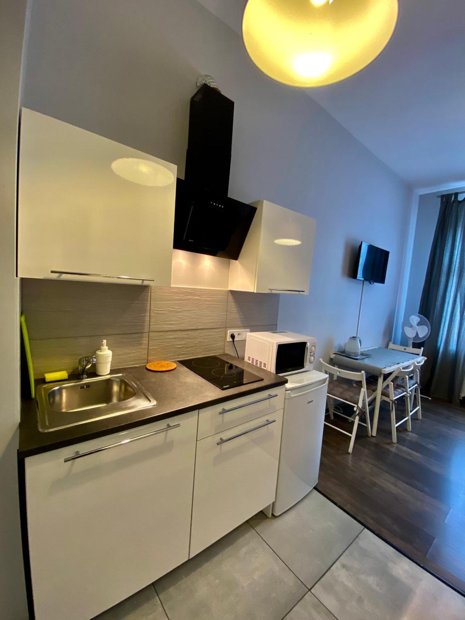Ametyst Apartments Krakow Bagian luar foto