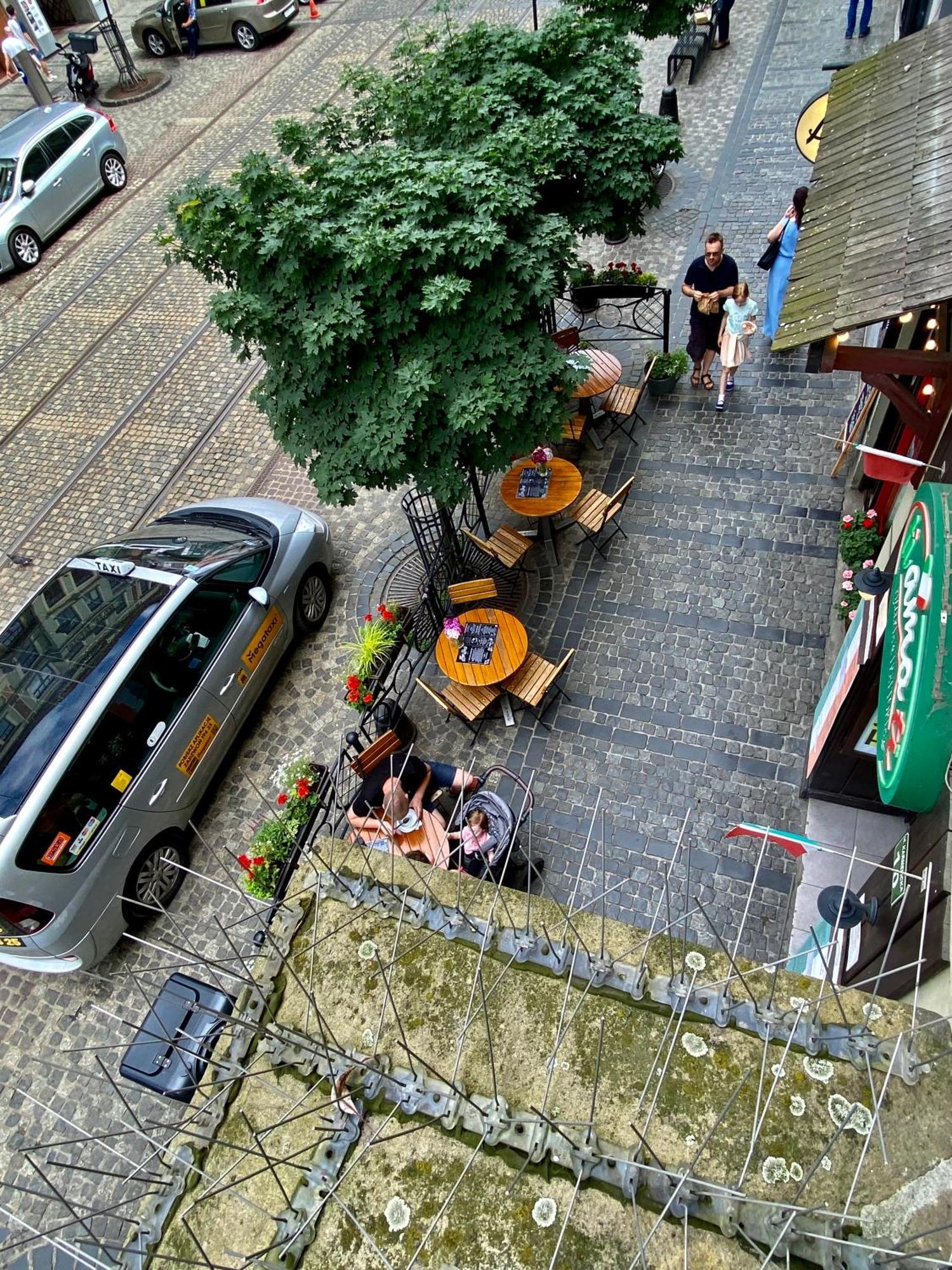 Ametyst Apartments Krakow Bagian luar foto