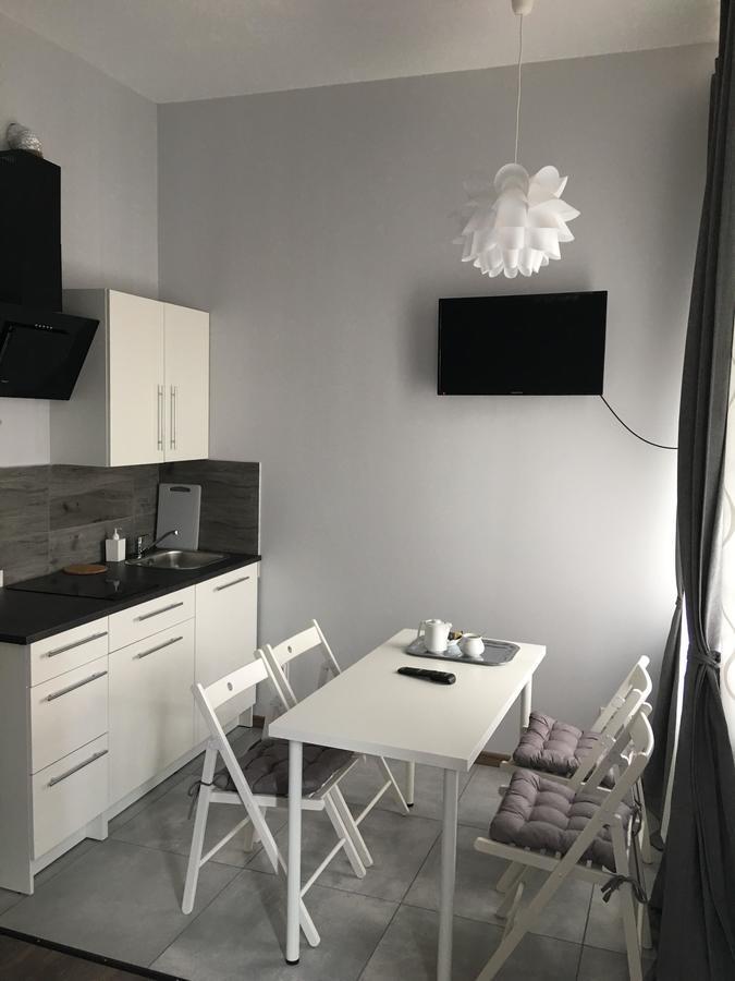 Ametyst Apartments Krakow Bagian luar foto